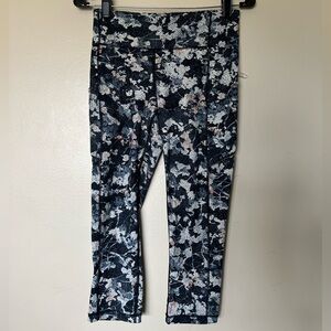 Lululemon Speed Up Crop 21" In Spring Bloom Floral Print Black Leggings